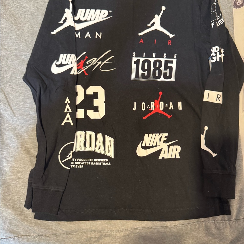 Black Jordan Graphic Long Sleeve Shirts Set of 2